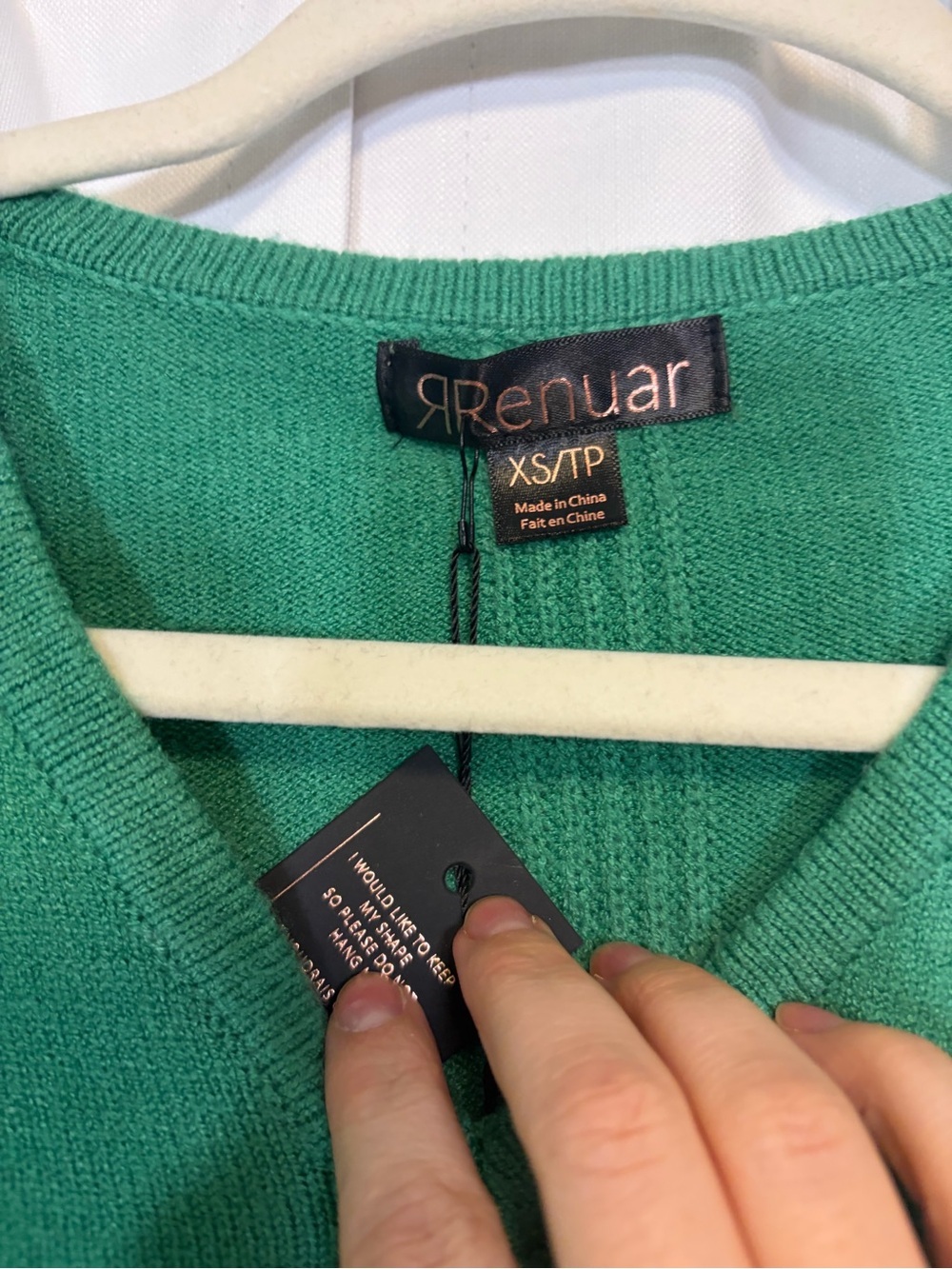 NWT Renuar V-NECK KNIT SWEATER w/ patch pocket in Artichoke Green XS Retail $105 - Picture 6 of 10